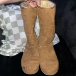 Women’s uggs